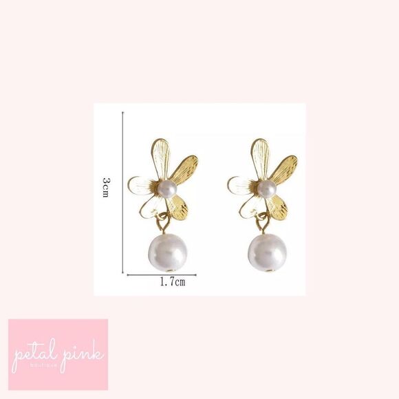 Goldtone Flower and Simulated Pearl Drop Earrings Minimal - Picture 4 of 5